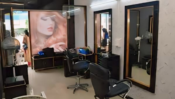 iconic salon