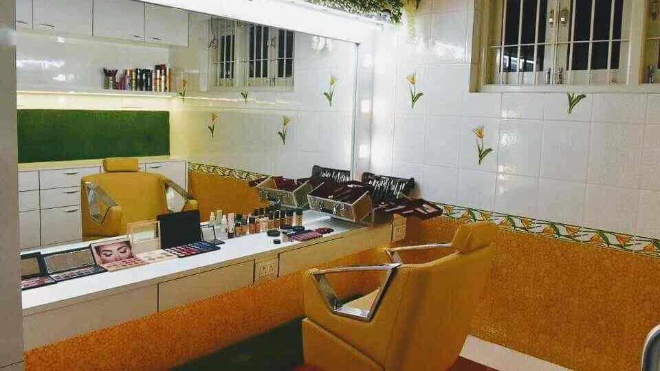 nikhar salon