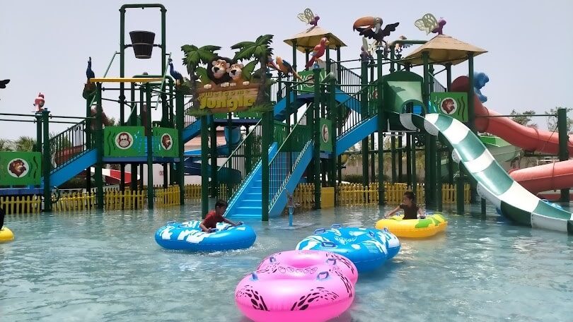 aqua waterpark