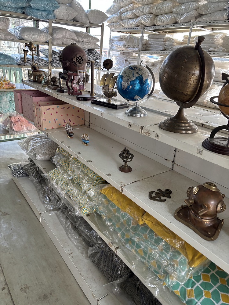 alang antique item