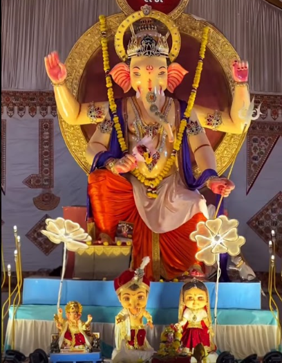 Hill Park Ka Raja pure soil Ganpati idol at Hill Drive