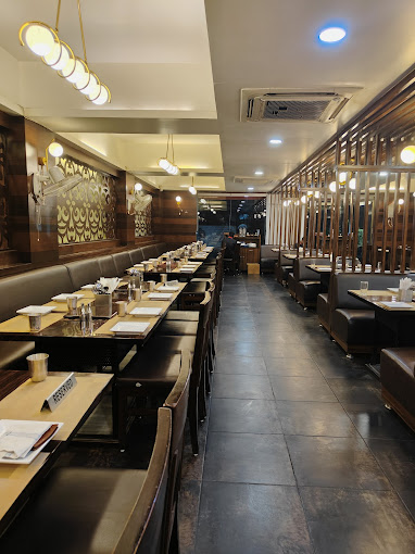 Sankalp Restaurant and Saffron Restaurant, Waghawadi Road, Bhavnagar