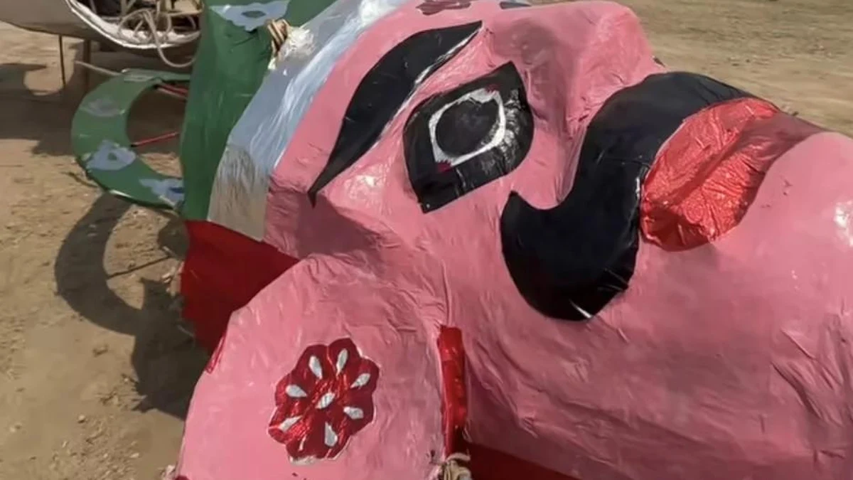 Ravan effigy being prepared for Ravan Dahan at Jawahar Maidan in Bhavnagar